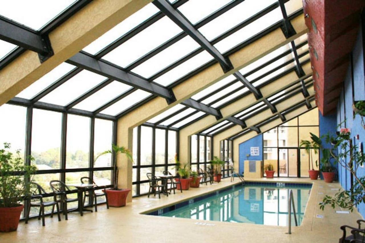 Azure Bliss Oceanfront Condo Sleeps 6 マートルビーチ エクステリア 写真